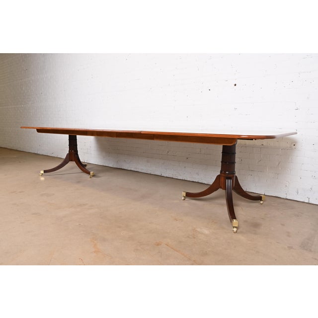 Baker Furniture Company Baker Furniture Stately Homes Georgian Banded Mahogany Double Pedestal Extension Dining Table, Newly Refinished For Sale - Image 4 of 12