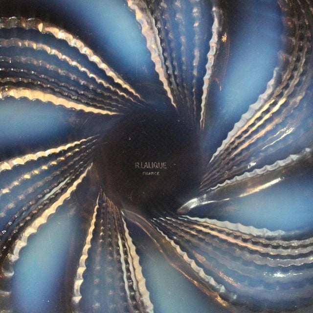 Fleurons Plate by René Lalique, 1930s For Sale - Image 6 of 7