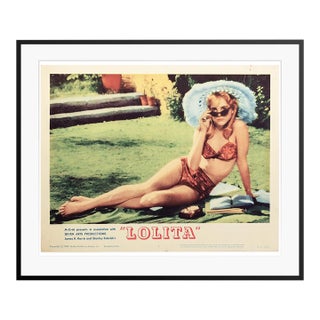 'Lolita' 1962 Original Vintage Lobby Card Framed in Black For Sale