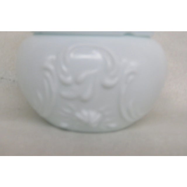 Late 20th Century Small Glass Vanity Trinket Box With Lid For Sale - Image 5 of 11