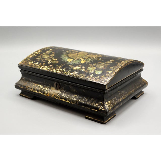 Antique Chinese Export Lacquered Gilt Papier Mache Box For Sale - Image 9 of 12