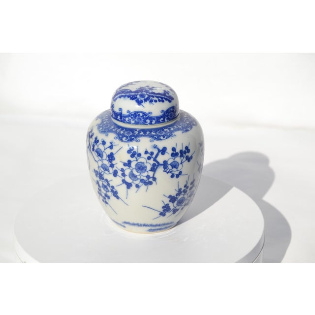 Blue Late 20th Century Blue and White Asian Ginger Jar With Lid- Two Pieces For Sale - Image 8 of 11