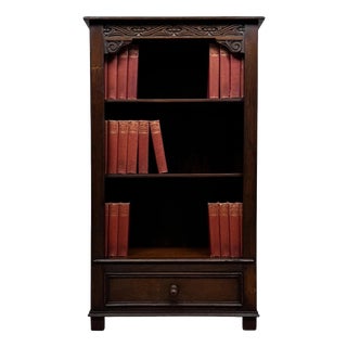 Antique Early 20th Century English Oak Open Bookcase For Sale