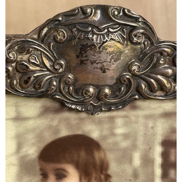 1901 Birmingham Mint Sterling Silver Desk Top Picture Frame Embossed Design For Sale - Image 9 of 12