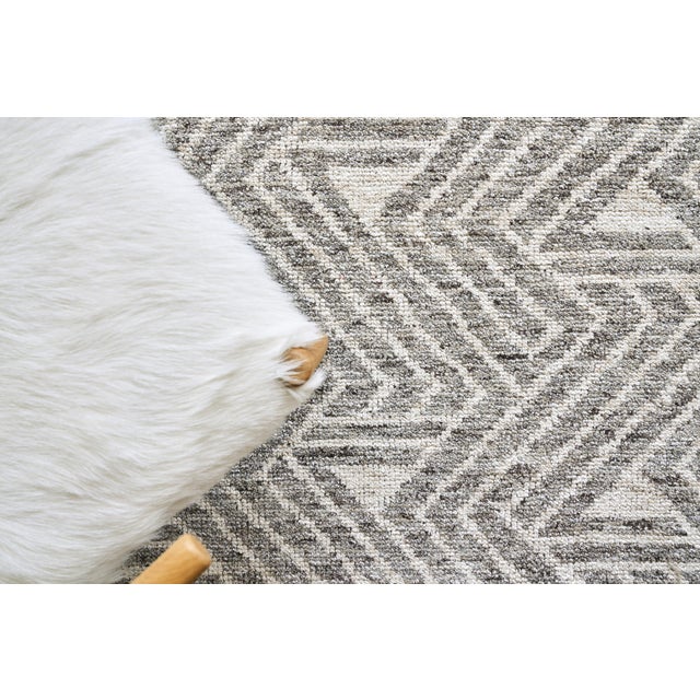 2020s Exquisite Rugs Eaton Hand-Knotted New Zealand Wool & Bamboo Silk Charcoal/Ivory Rug-8'X10' For Sale - Image 5 of 7