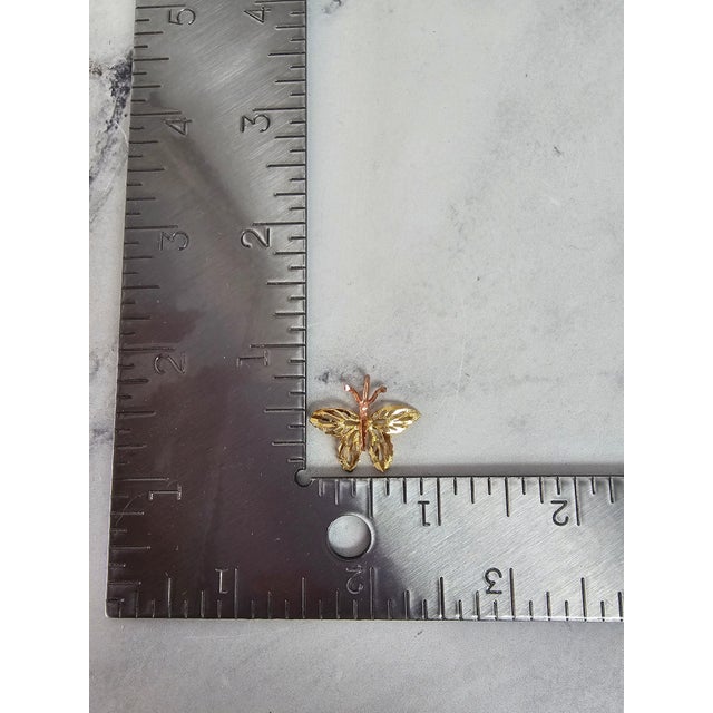 Contemporary Multi-Tone Gold Butterfly Necklace with Diamond Cuts 16" For Sale - Image 3 of 5
