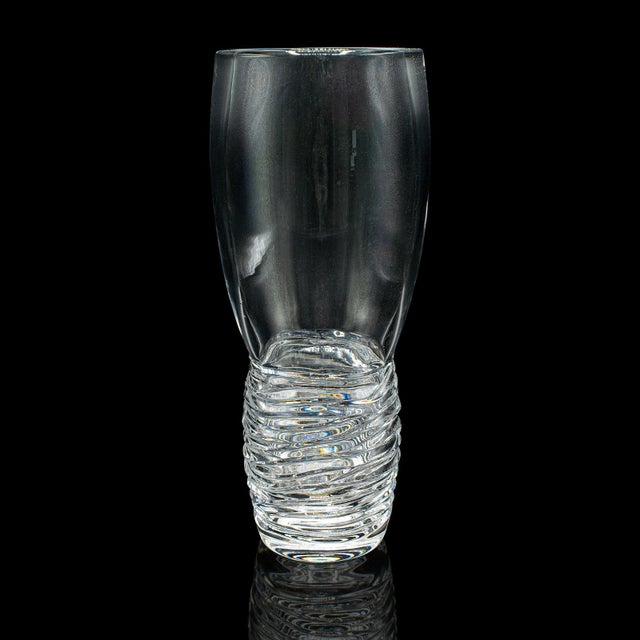 1970's Vintage Flower Vase For Sale - Image 4 of 12