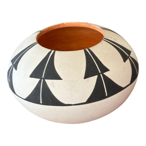Signed Santa Clara Pueblo Pottery Bowl by Martha Concho – Black on Cream With Red Interior
