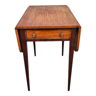 19th Century Federal Style Mahogany Pembroke Table For Sale