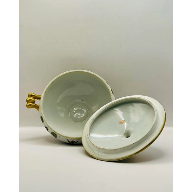 An elaborately decorated piece of export china in very good condition.