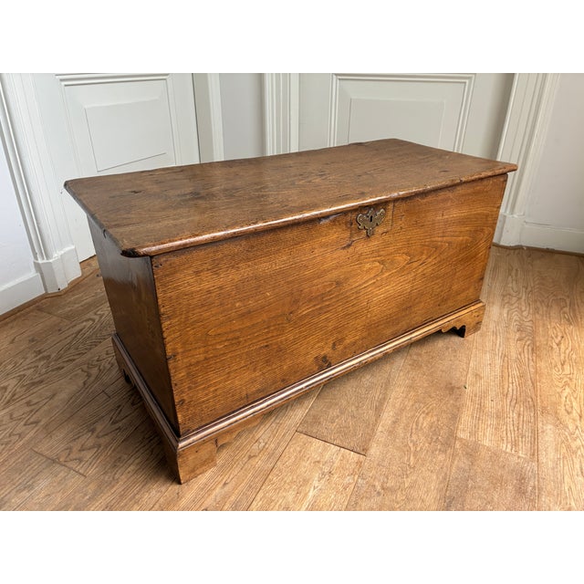 Large Antique Chest in Elm, 1890s For Sale - Image 12 of 12