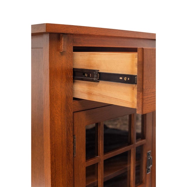 Wood Crafters and Weavers Craftsman Mission Solid Oak Sideboard For Sale - Image 7 of 8