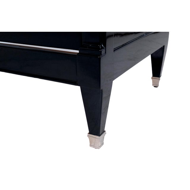 Art Deco Chest of Drawers in Black High-Gloss Lacquer, Fittings and Sabots Nickel-Plated, 1930s For Sale - Image 3 of 7