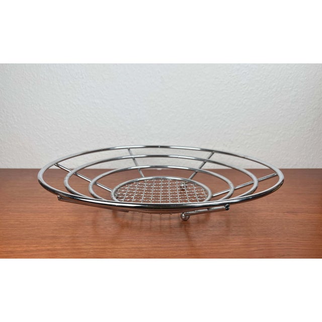 Postmodern Postmodern Metal Mesh Fruit Bowl, 1980s For Sale - Image 3 of 16