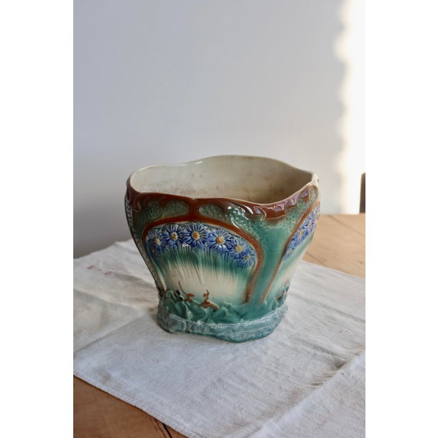 Large Vintage Art Nouveau Style Majolica Planter with Floral Decoration, 1980s For Sale - Image 6 of 6