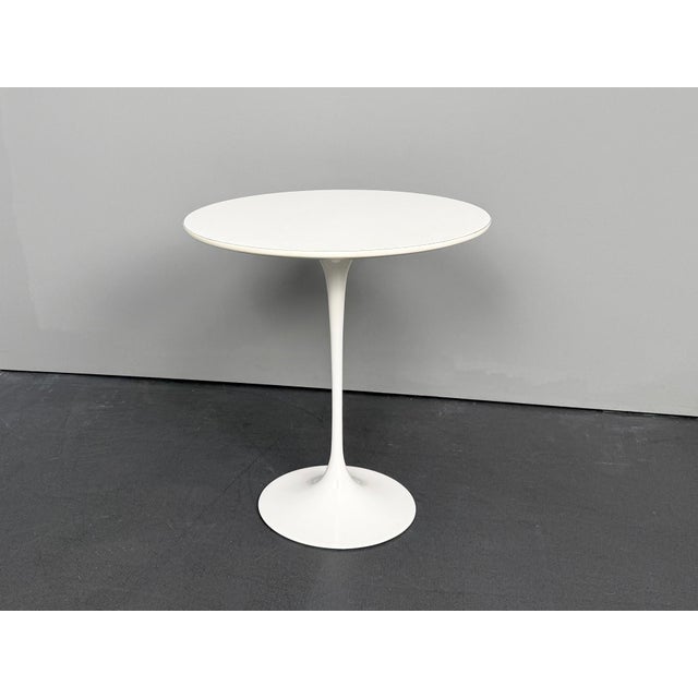 Metal Tulip Side Table by Eero Saarinen for Knoll International, USA, 1960s For Sale - Image 7 of 7