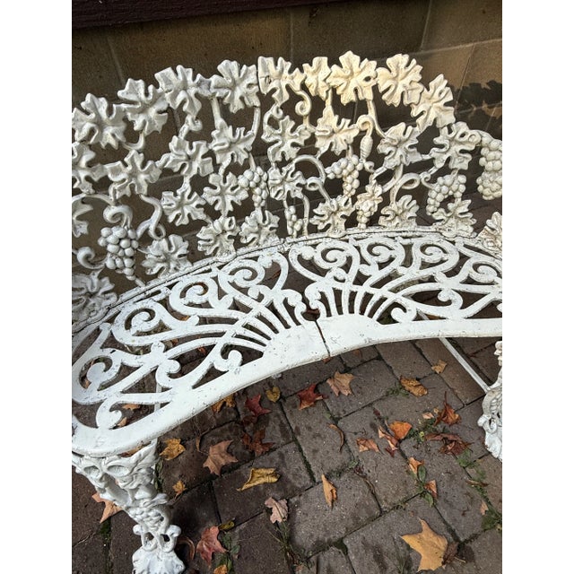 White Cast Iron Grapevine Antique Victorian Outdoor Garden Furniture Suite-Set of 5 For Sale - Image 10 of 13