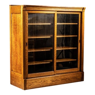 C. 1920 Arts & Crafts Sliding Glass Door Cabinet For Sale