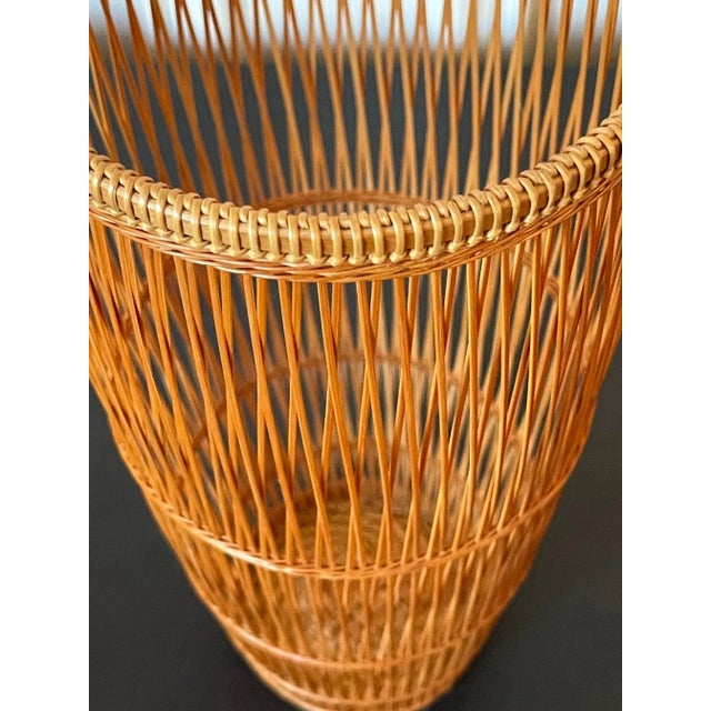 Modern Late 20th Century Abe Motoshi Japanese Contemporary Bamboo Basket For Sale - Image 3 of 13