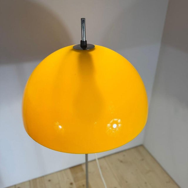Yellow Floor Lamp – Nordic Vintage Design Up to 250V (Europe/UK Standard).The wiring of this item may be original and...