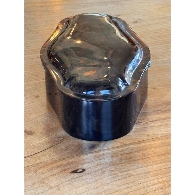 Late 20th Century Vintage French Serpentine Box With Hinged Lid and Latch For Sale - Image 5 of 6