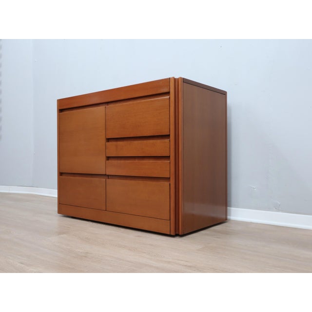 Italian Walnut 4D Series Cabinet Bar by Angelo Mangiarotti for Molteni, 1970s For Sale - Image 16 of 16