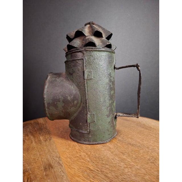 Antique Tin Bullseye Candle Lantern Crimped Top Green Painted Belt Lamp For Sale - Image 10 of 18