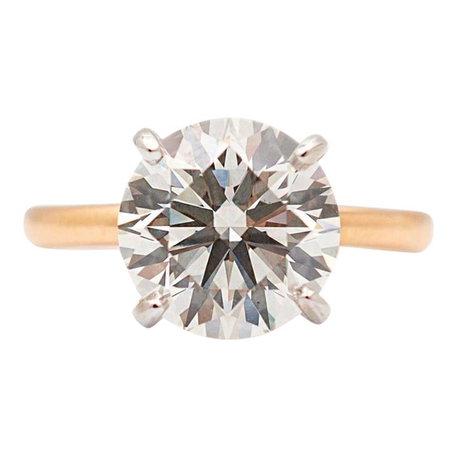 Ladies 18K Rose & White Gold IGI 4.15ct I VVS2 Lab Grown Diamond Solitaire Engagement Ring For Sale