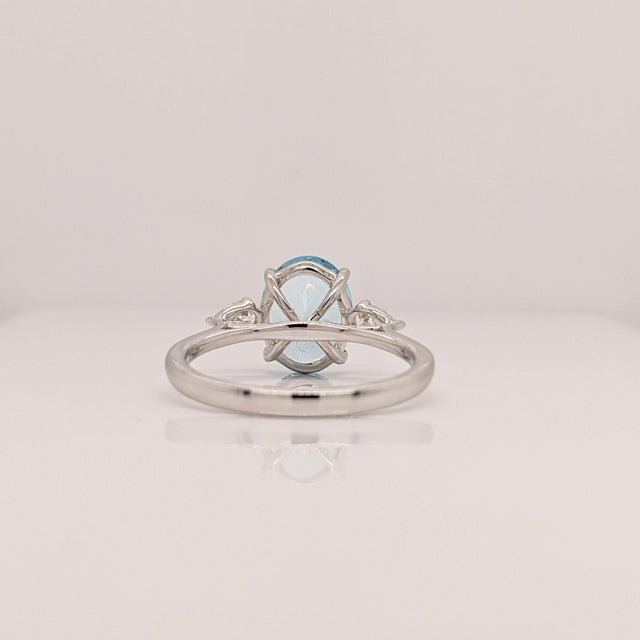 Blue 1.4Ct Aquamarine and Pear Diamond Accents in Solid 14k White Gold, Size 6.75 For Sale - Image 8 of 8