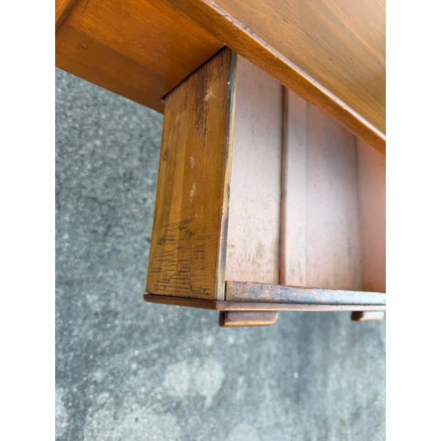 Antique Early American primitive rustic style solid yellow pine 1 drawer table Desk Solid wood frame, turned legs Sturdy,...