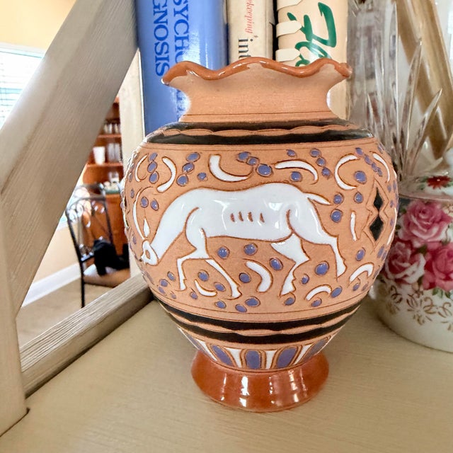 Vintage Giannis Rhodes Hand-Painted Terracotta Vase – Dama-Dama Deer For Sale In Panama City, FL - Image 6 of 11