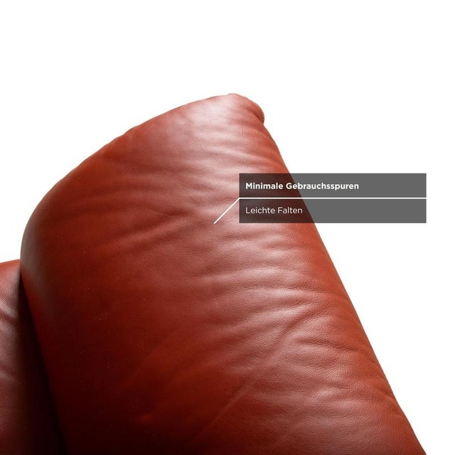 Red Armchair in Red Leather by Natuzzi For Sale - Image 8 of 16
