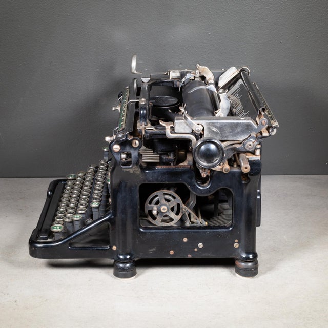Early 20th Century Antique Underwood Typewriter No.6 c.1933 For Sale - Image 5 of 7