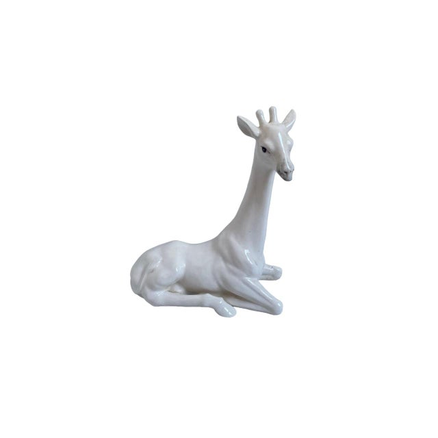 1970s Vintage Fitz and Floyd White Ceramic Giraffe Sculpture For Sale - Image 12 of 12
