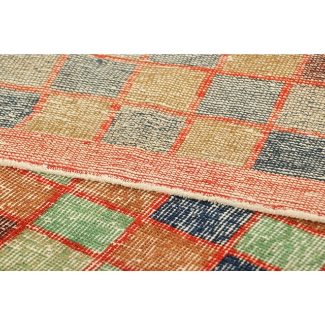Textile Vintage Zeki Müren Runner Rug in Bright Red With Geometric Pattern | Rug & Kilim For Sale - Image 7 of 7
