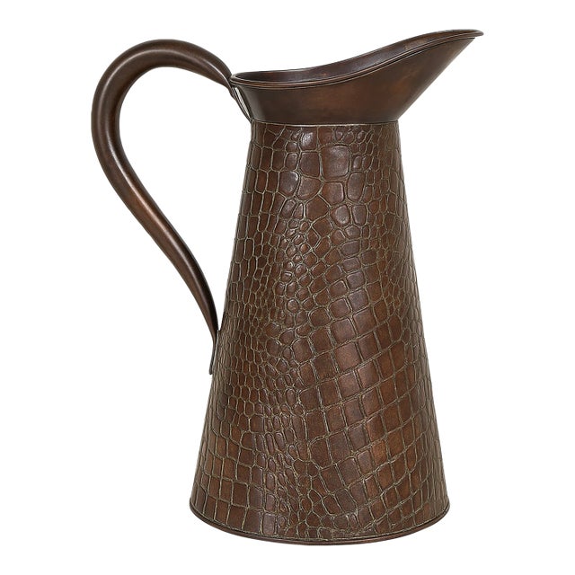 Antique Joseph Sankey & Sons Hammered Copper Pitcher — Croc-Skin Pattern, C. 1900–1920 For Sale