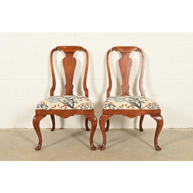Baker Furniture Queen Anne Carved Walnut Side Chairs or Dining Chairs, Pair For Sale - Image 14 of 14