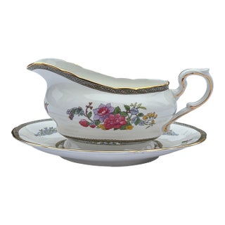 Vintage Paragon "Tree of Kashmir" Bone China Gravy Boat & Underplate Set For Sale