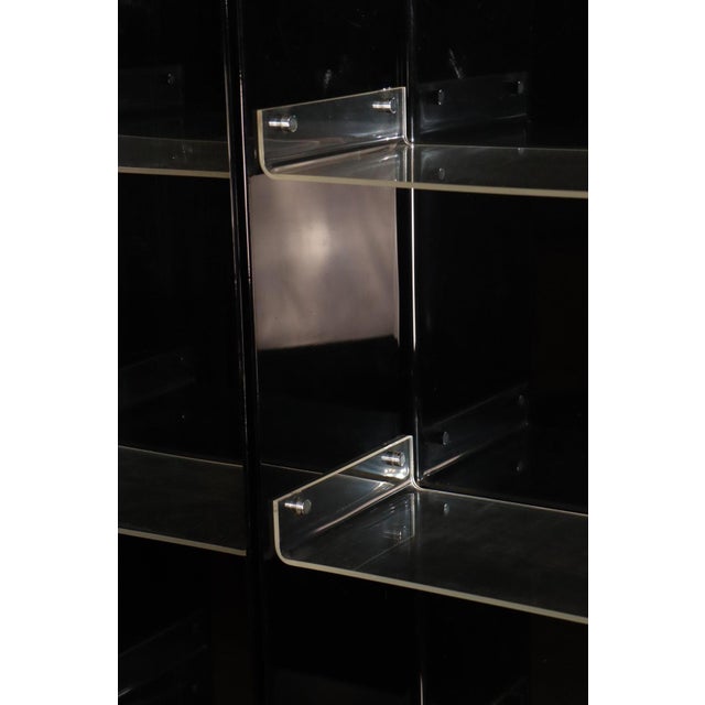 Vintage Space Age Bookcase in Black and Clear Acrylic Glass, 1970s For Sale - Image 13 of 18