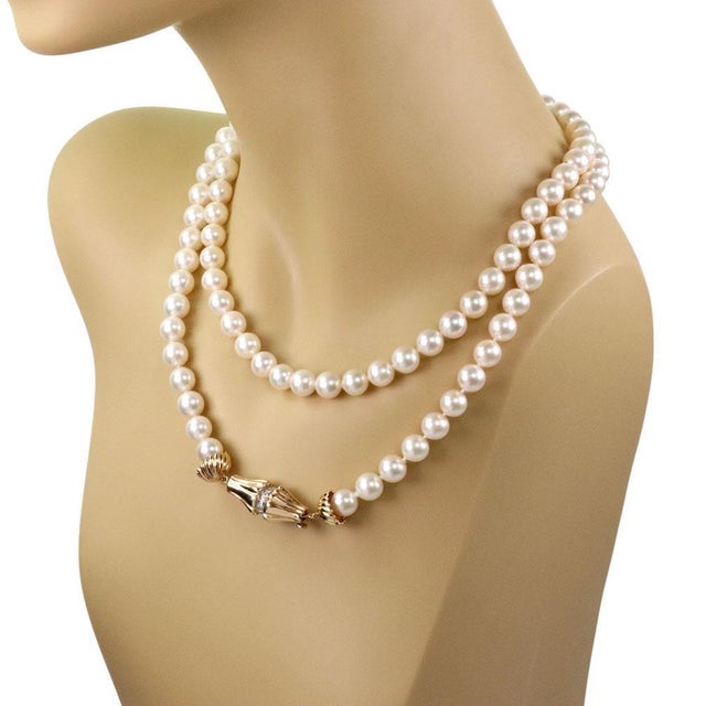 14k Yellow Gold Diamond and Pearl Necklace 36" Long For Sale - Image 4 of 4
