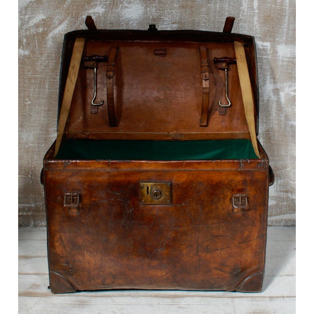 Brown Victorian Leather Boot Trunk from Peal & Co, 1880s For Sale - Image 8 of 15