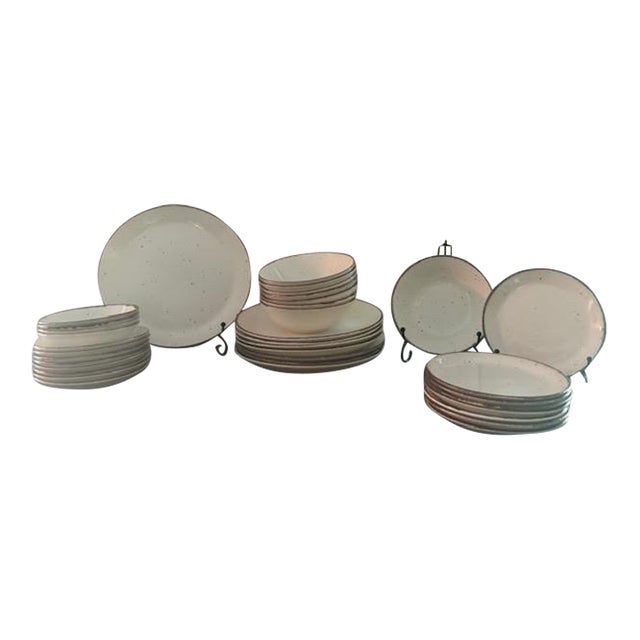 Vintage Mid-Century Modern J&g Meakin England Lifestyle Oven-to-Tableware Speckled Stoneware Set - 36 pcs For Sale