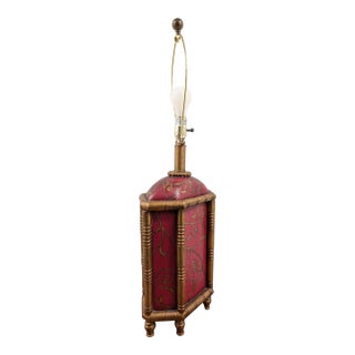 Vintage English Chinoiserie Hexagonal Hand-Painted Table Lamp For Sale