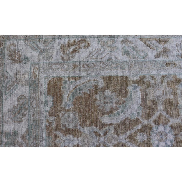 Measures: 5'1 x 7'7 Modern Oushak Rug with Warm Taupe Base and Ivory Accents 5'1 x 7'7. Keivan Woven Arts. rug /AWR-61 /...