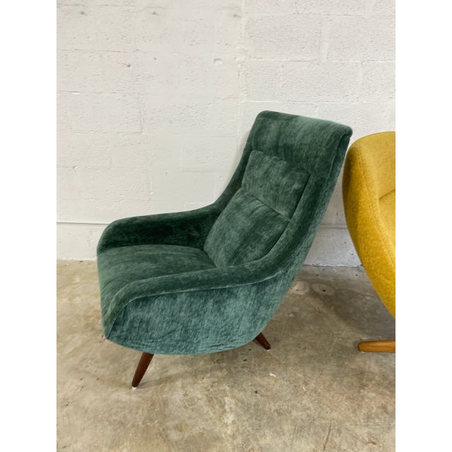 Danish Modern Model 90 Chair by Bengt Ruda for Esa Møbelværk, Denmark, 1950s. Recently upholstered.