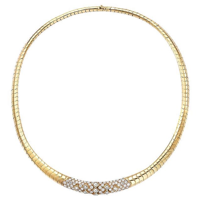 Van Cleef & Arpels 18 Kt Yellow Gold and 5.6 Ct Diamond Collar/Choker Necklace For Sale - Image 15 of 18