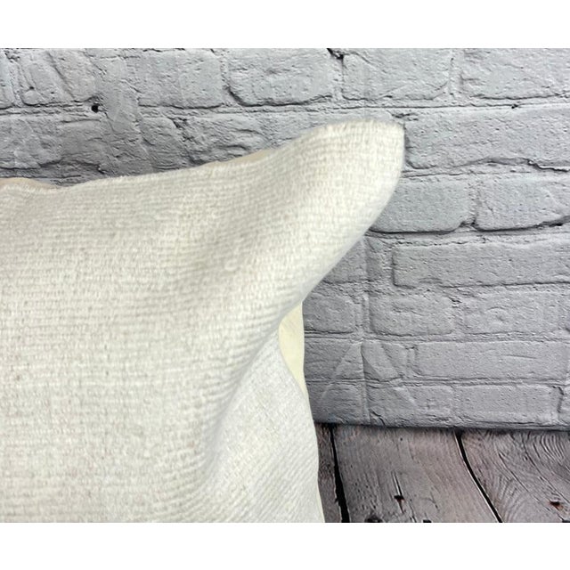Turkish 20 x 20 Hemp Pillow Turkish Cushion Natural Grayish White Pillow Cushion Cover For Sale - Image 3 of 4
