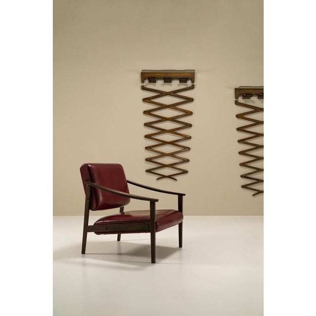 1940s Coat Hangers by Osvaldo Borsani for Arredamenti Borsani Varedo, Italy, 1942, Set of 2 For Sale - Image 5 of 16
