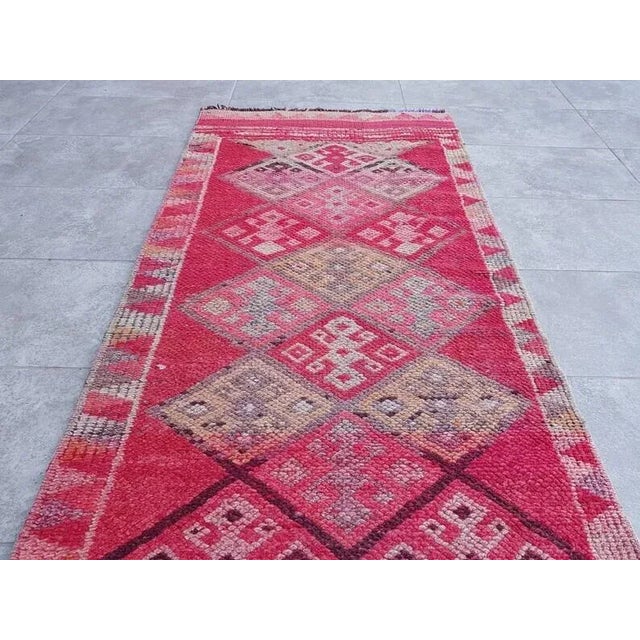 This is a vintage Turkish handwoven Anatolian OUSHAK rug. We collect Vintage rugs from Anatolia, which is the eastern part
