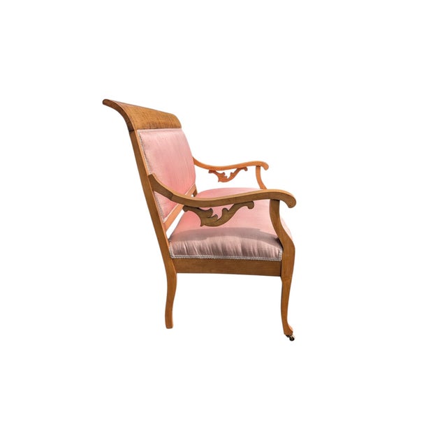 Traditional 19th Century Neoclassical Empire Revival Rolled Crest Settee in Mauve Silk For Sale - Image 3 of 18